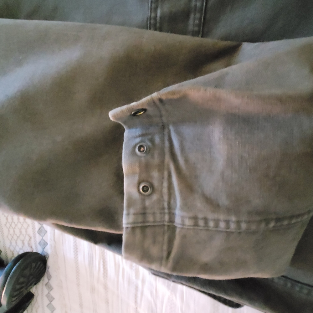 Jacket - Picture 9 of 10